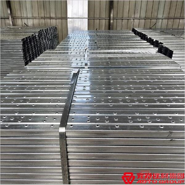 鋼跳板出口需要什么品質(zhì)？鋼跳板使用規(guī)范